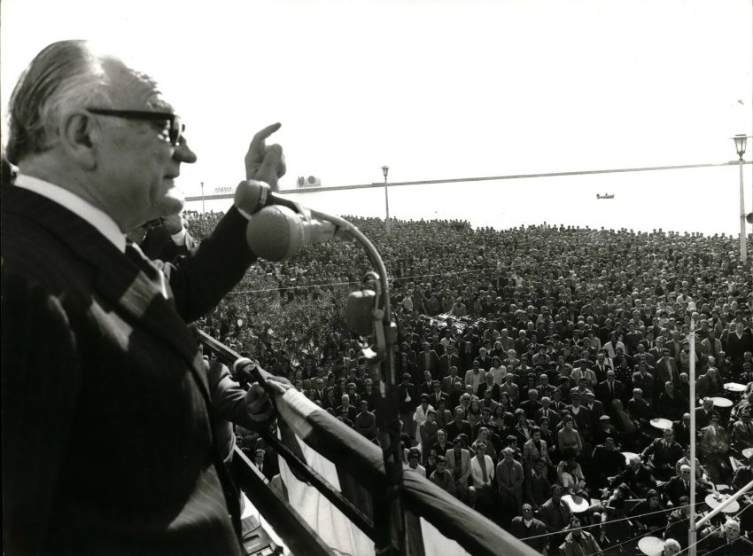 Nov 11 1974 Greek Election George Mavors Celebrating Credit Greek Photo Agency PUBLICATIONxIN